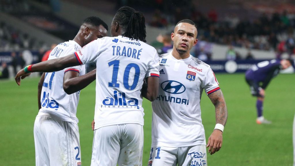 nhan-dinh-bong-da-phap-nimes-vs-lyon-02h45-07-12-2019-o8-03