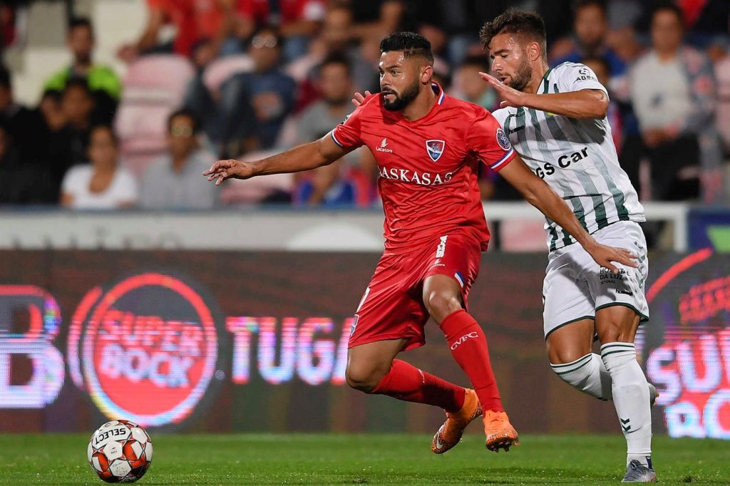 nhan-dinh-bong-da-bo-dao-nha-vitoria-setubal-vs-gil-vicente-03h30-15-02-2020-o8-03