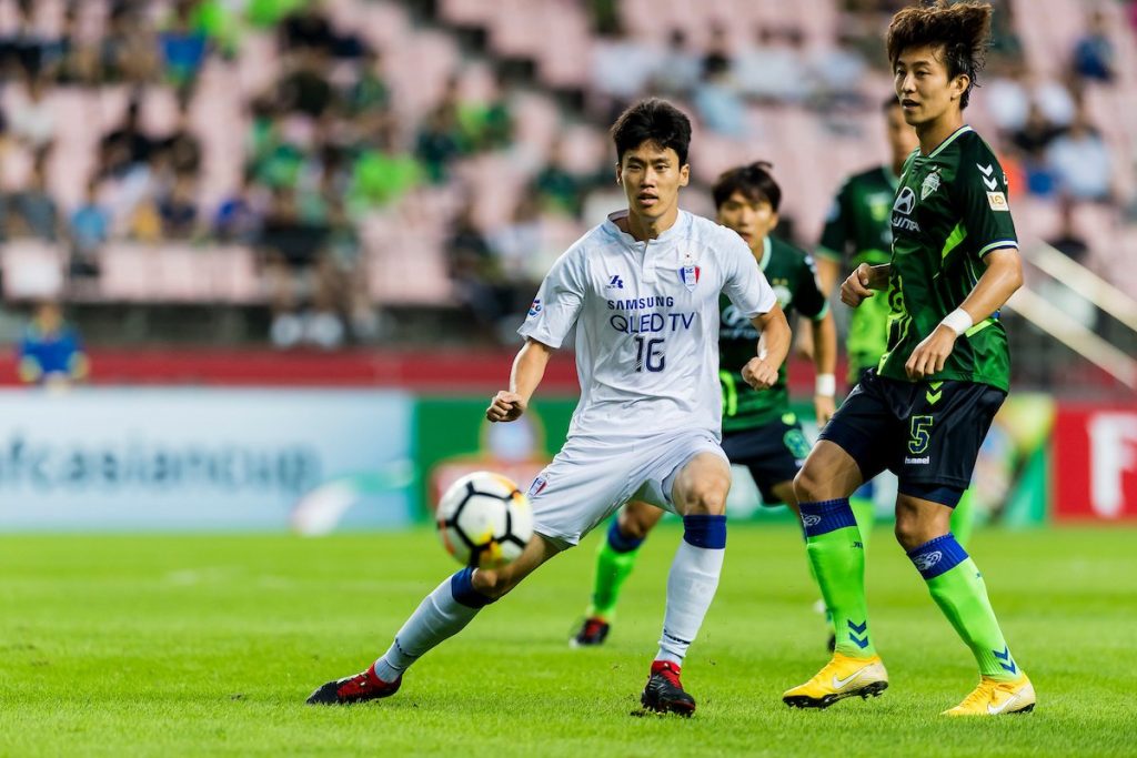 Soi kèo bóng đá Jeonbuk vs Suwon Bluewings - VĐQG Hàn Quốc - 08/05/2020