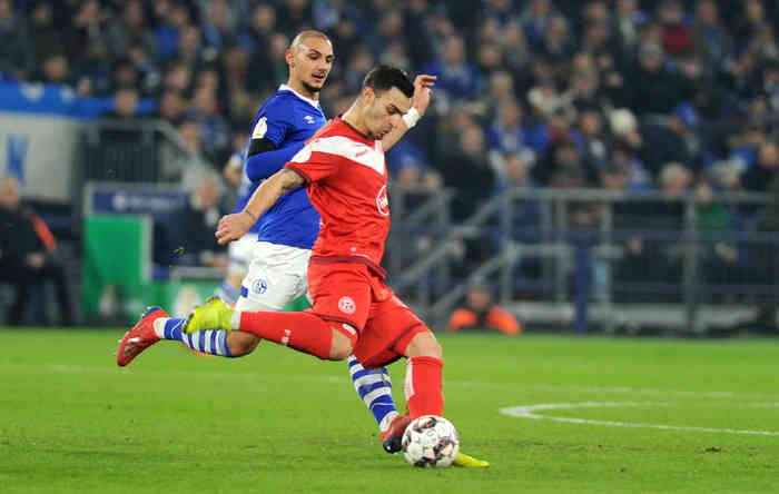 Soi kèo bóng đá Fortuna Dusseldorf vs Schalke 04 - Bundesliga - 28/05/2020