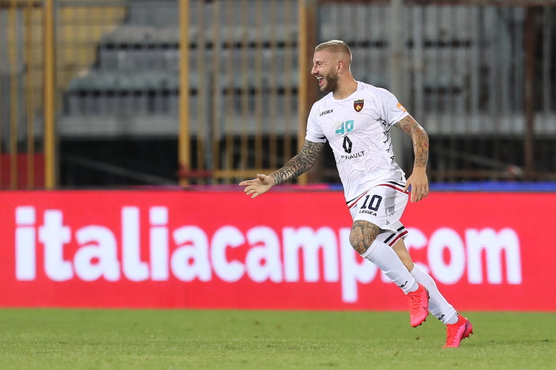 Cosenza-vs-Juve-Stabia-soi-keo-4