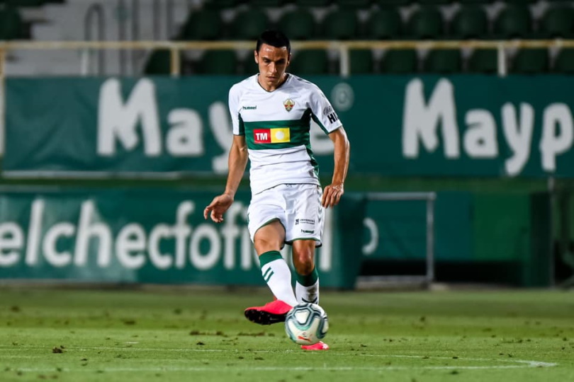 Elche-vs-Oviedo-soi-keo-4