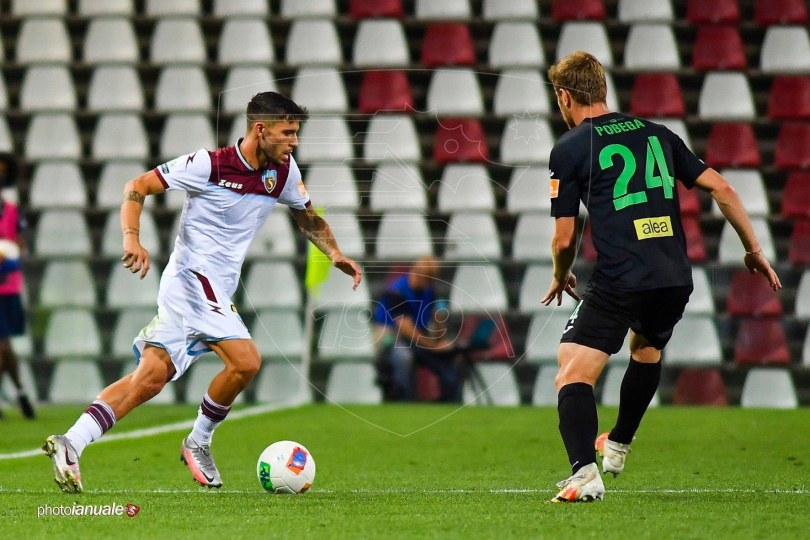 Salernitana-vs-Spezia-soi-keo-4